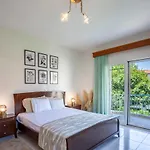 Istoria Residences *