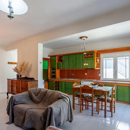 Istoria Residences *