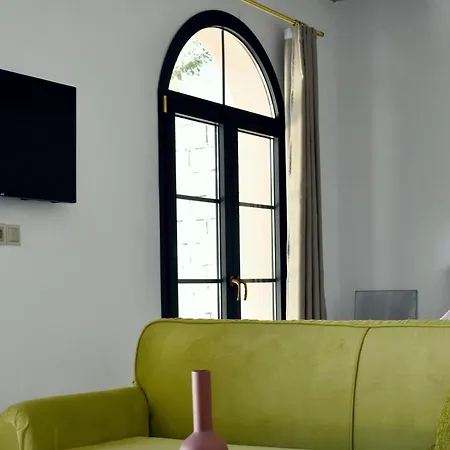 Semesterbostad Istoria Residences