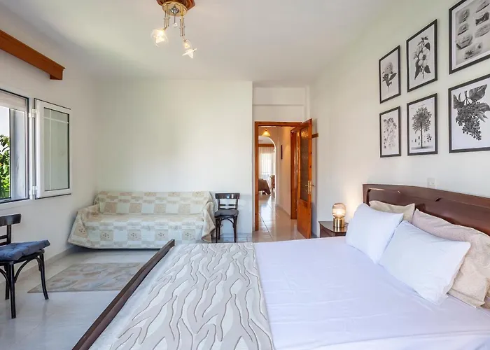 Nyaraló Istoria Residences Sztavrósz