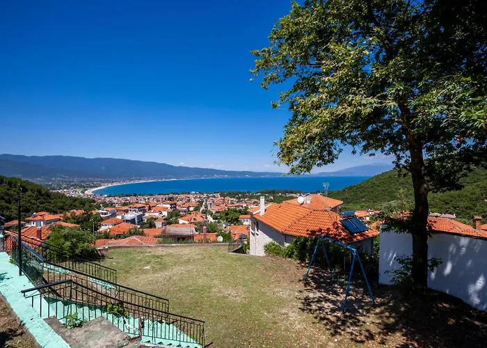 Istoria Residences Sztavrósz